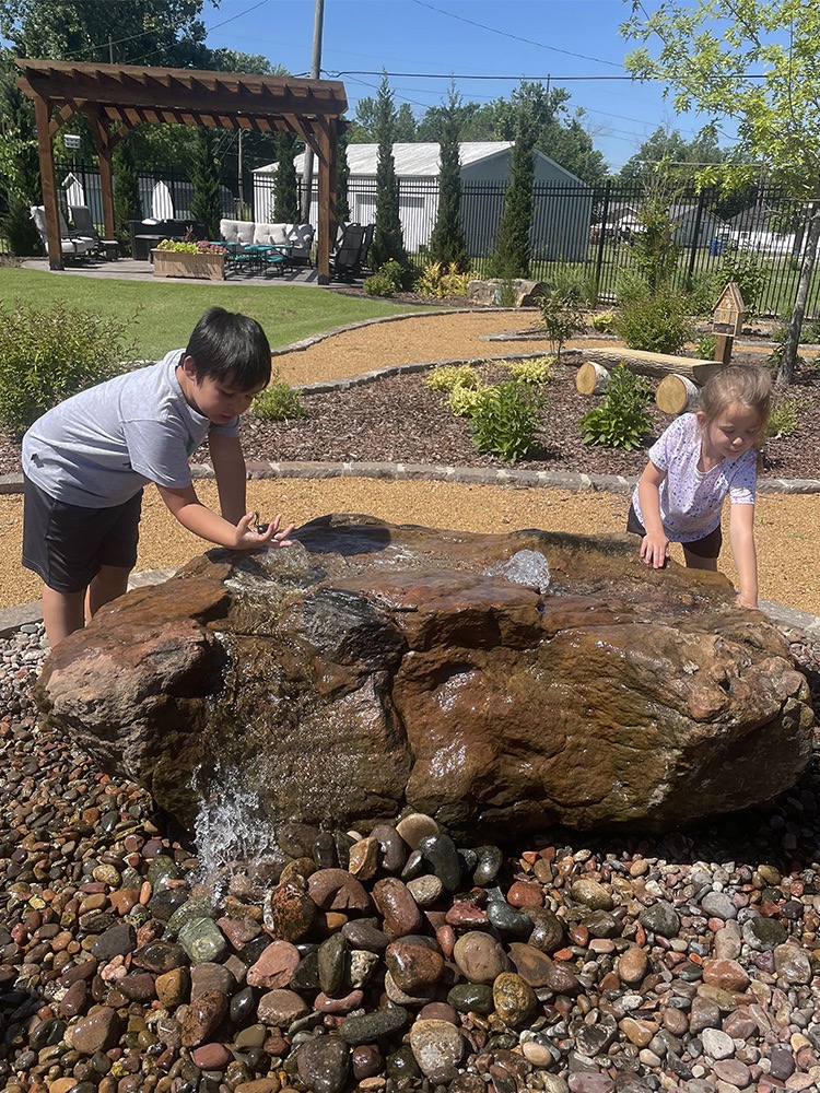 CCDF_WebsiteImages_750x1000_144p_kids on Water Feature Large